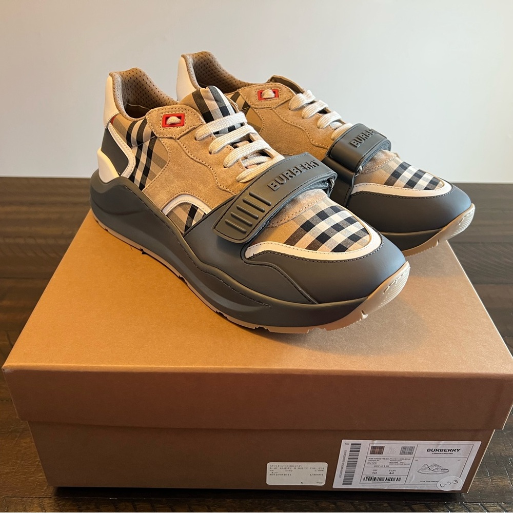 Vintage Burberry Ramsey Grey/Archive Beige Checkerboard Size 44 EU 8031098 NIB - Picture 2 of 16